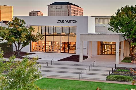 louis vuitton store dallas texas.